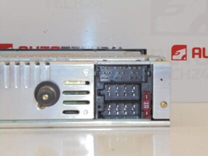 Car radio with CD Clarion PU-2471D Citroën Peugeot 96565725XT