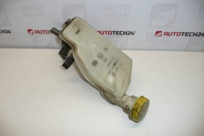 TRW Citroën Peugeot 4601L8 brake master cylinder