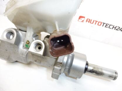 Master brake cylinder Bosch Citroën Peugeot 0204123596 22472579 4601L2