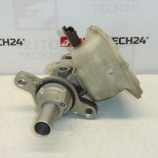 Master Cylinder Citroën Peugeot 0204254242 4601R1 4601T2