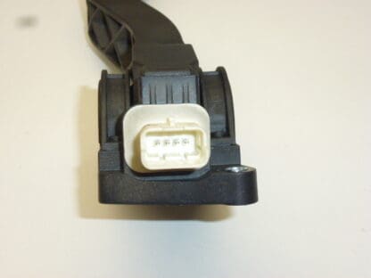 Gas pedal Peugeot 307 CC Bosch 0280755029 9647781377 1601N7