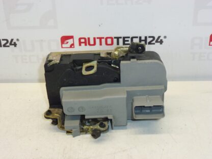 Right door lock Peugeot 206 oval connector 9136J1